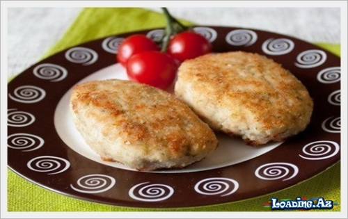 Qabaqla toyuq kotletləri - LoaDinG.Az