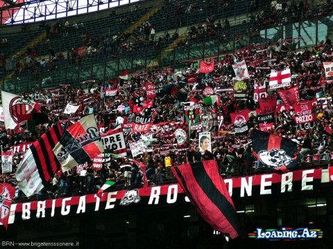 Milan azarkeşləri Krayova ilə oyun üçün 60 min bilet aldılar - LoaDinG.Az