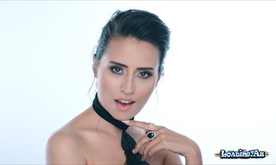 Hande Ünsal - İki Çift Laf