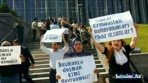 Milli Məclisin önündə AKSİYA: Düşmənlə düşmən kimi davranmalı - - LoaDinG.Az