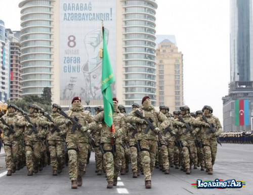 Zəfər paradından - Foto - LoaDinG.Az