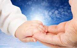 Bir kişiylə xoşbəxt olmaq istəyirsənsə onu anla, sevməsən də olar. Bir qadınla xoşbəxt olmaq istəyirsənsə onu sev, anlamasan da olar. - LoaDinG.Az