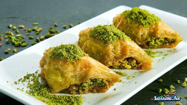 Dadına Doyum Olmayan Fıstıqlı “Şöbiyyət” Paxlavası