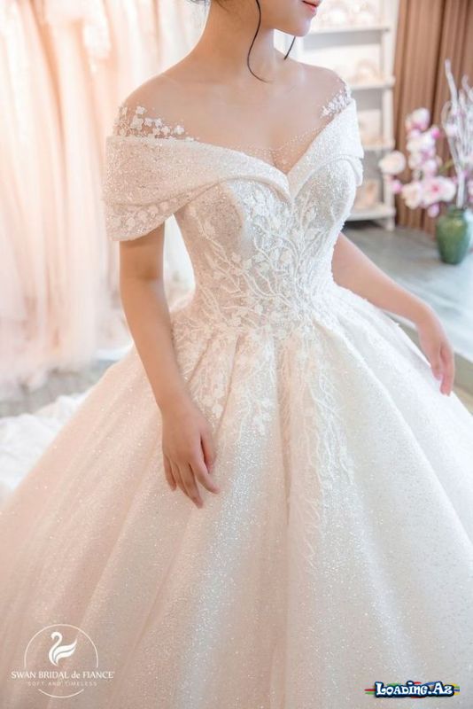 Gəlinliklər👰🏻 (2)