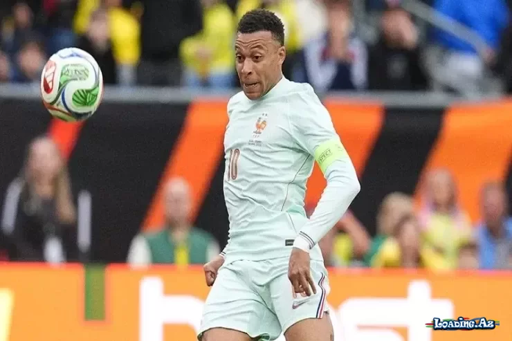 Mbappe Fransa millisində tarixi rekorduna çatdı - LoaDinG.Az