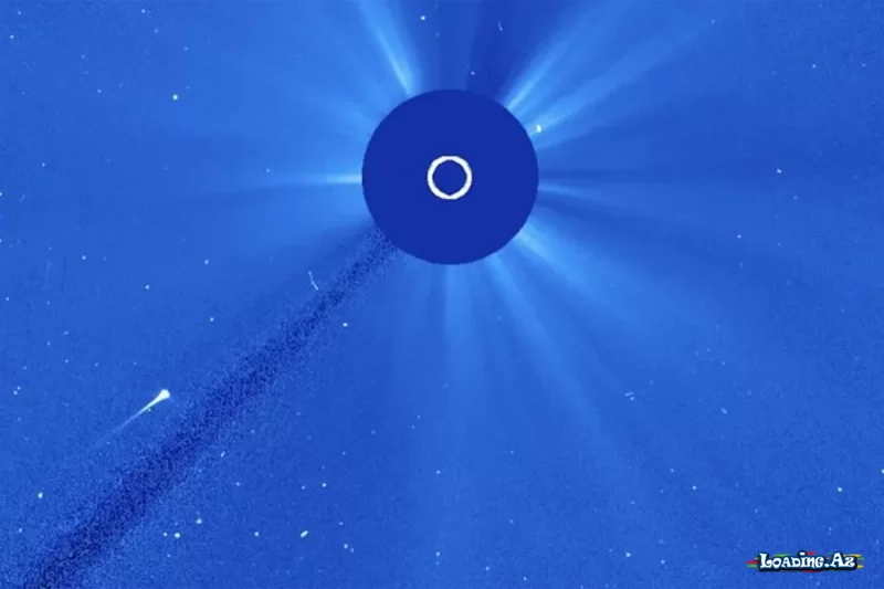 İlin ən parlaq kometası mövcudluğunu dayandırıb - LoaDinG.Az