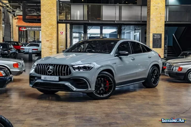 “Mercedes-Benz” Berlindəki bütün salonlarını satdı - LoaDinG.Az