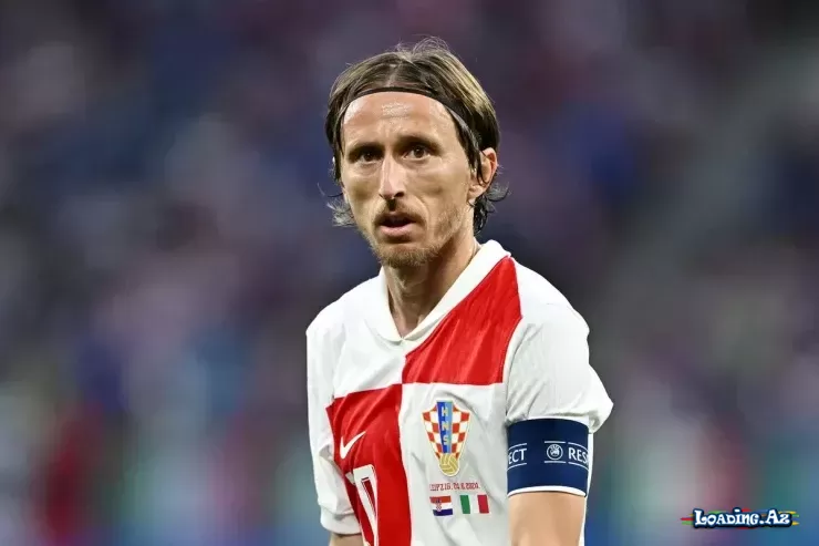 40 yaşlı Modriç dünya çempionatında oynayacaq - LoaDinG.Az