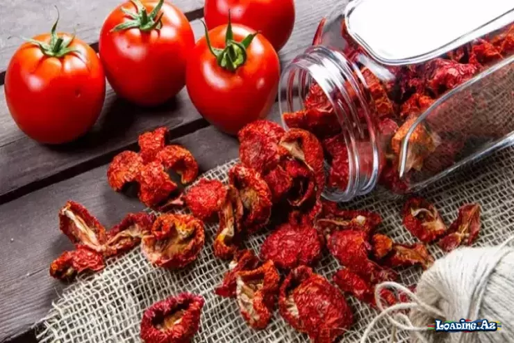 Pomidoru qışa saxlamağın ən dadlı yolu – Belə qurudun - LoaDinG.Az
