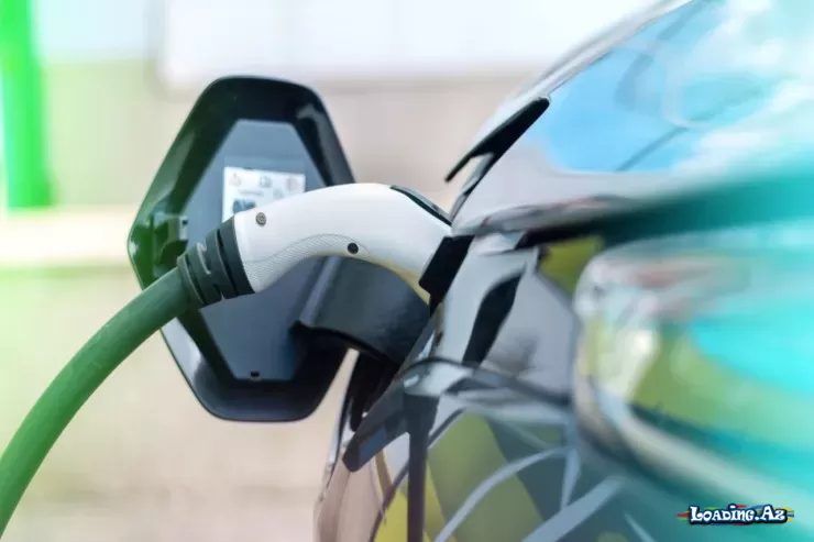 Elektromobil bazarında yeni dönüş: Tesla, Honda və Kia planlarını dəyişdi - LoaDinG.Az
